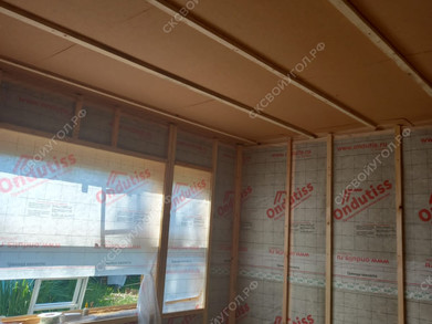 Каркасный дом 7х9 в полтора этажа.